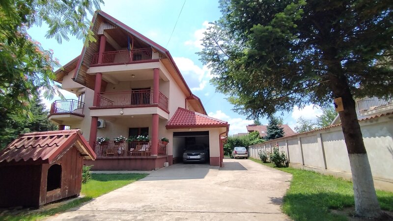 Magurele vanzare vila in zona centrala a orasului